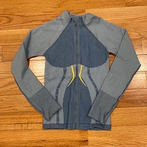 NWT Fabletics jacket XS
